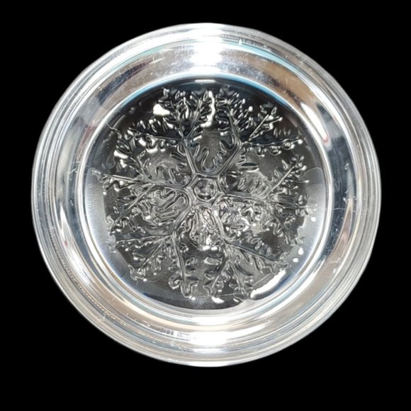 CRISTAL France Snowflake Paperweight Lead Crystal - Picture 4 of 4